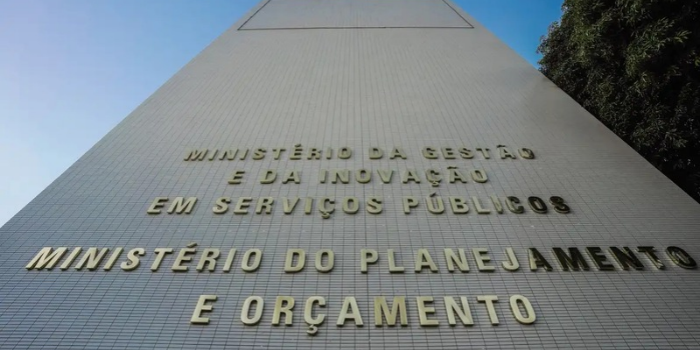Governo federal autoriza R$ 5,166 bilhões para reforçar pagamentos do BPC e compra de medicamentos do SUS. Entenda a distribuição dos recursos.