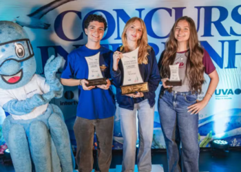 Concurso de redação em Cabo Frio premia seis estudantes das redes pública e particular. Projeto sobre preservação dos oceanos mobilizou mais de 4 mil alunos.