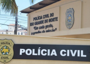 Pais podem ser responsabilizados após menino aparecer com objetos semelhantes a armas no RN