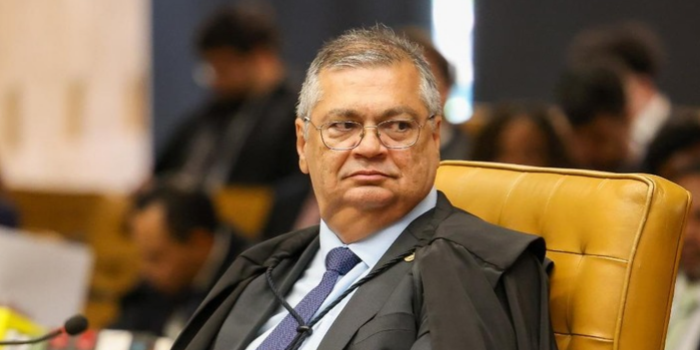 Após ameaças de morte nas redes sociais, Flávio Dino reafirma independência judicial. Fachin solicita providências à Polícia Federal.