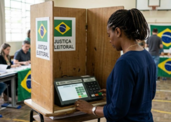 Mais de 33,4 milhões de eleitores não compareceram às urnas no primeiro turno das Eleições 2026.